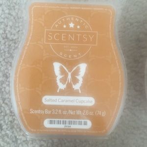 Scentsy Wax Bar-Salted Caramel Cupcake